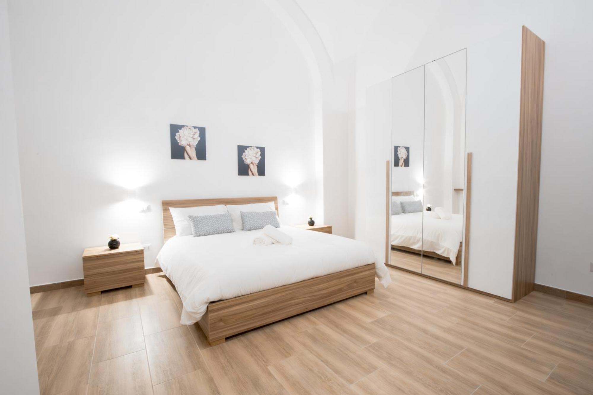 La Pigna Hotel Bari Exterior photo