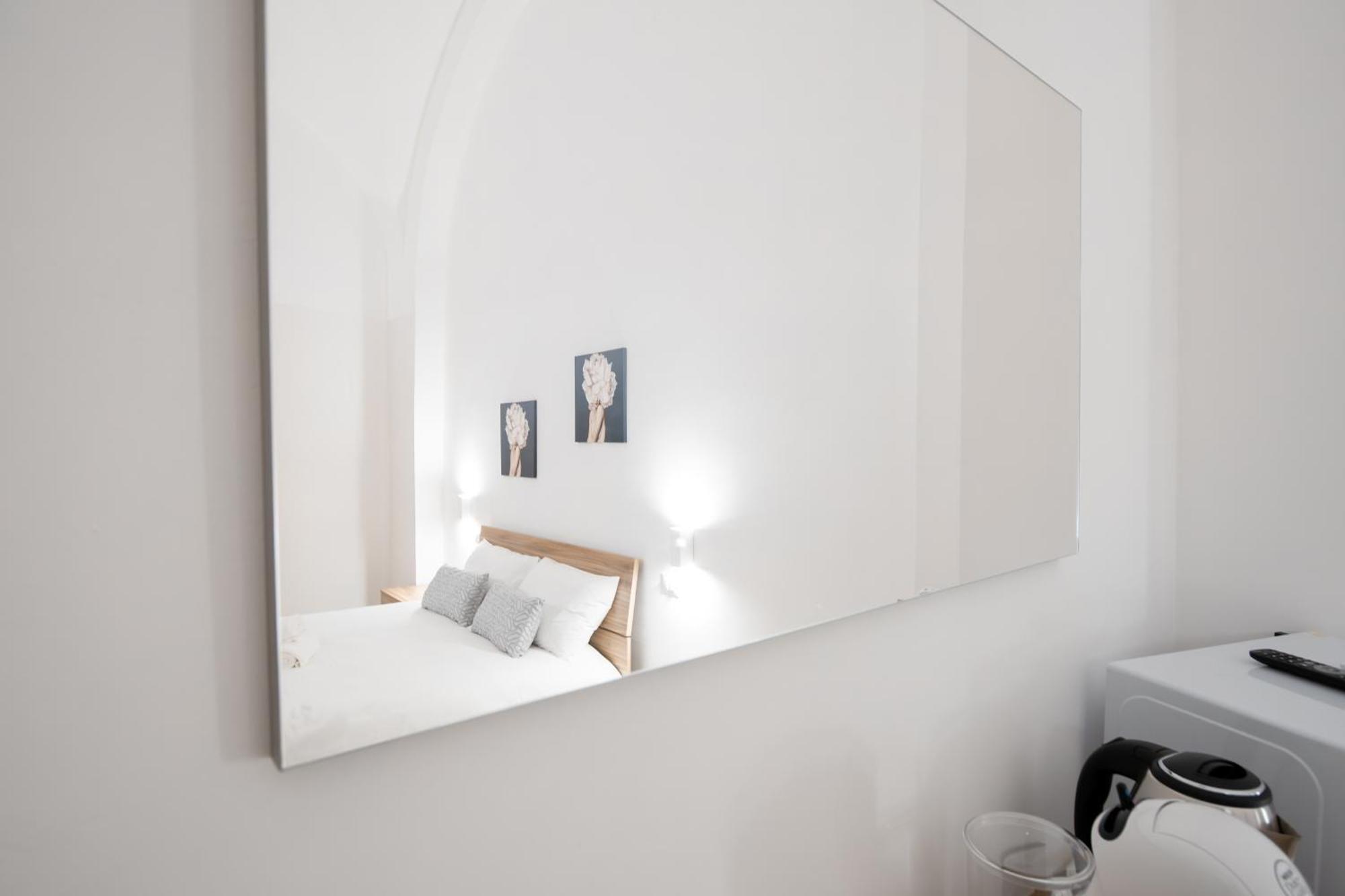 La Pigna Hotel Bari Exterior photo