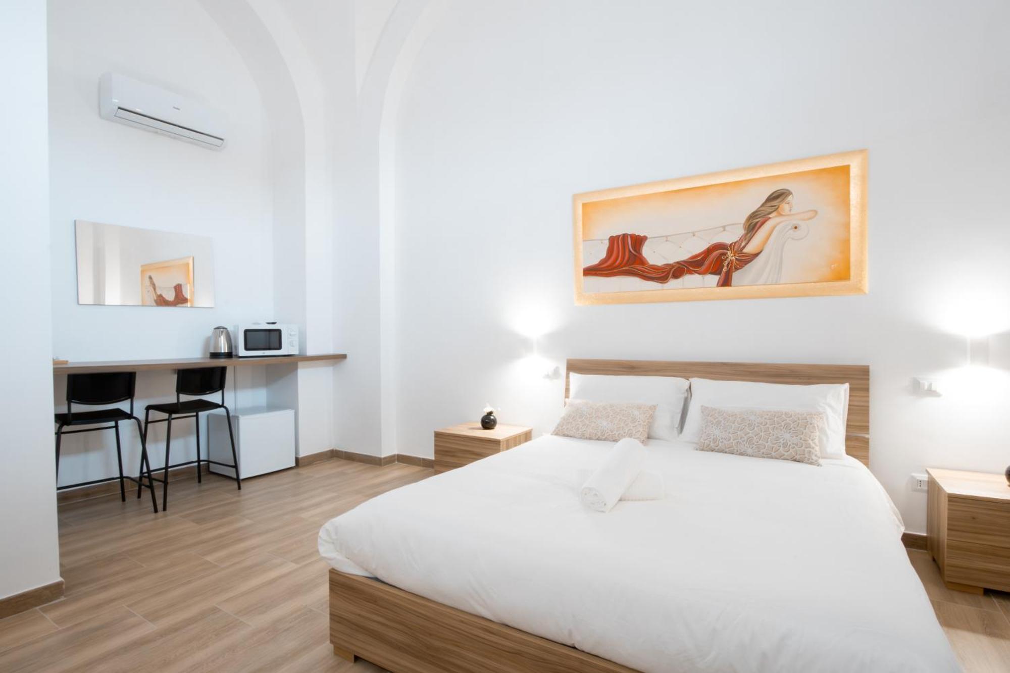 La Pigna Hotel Bari Exterior photo