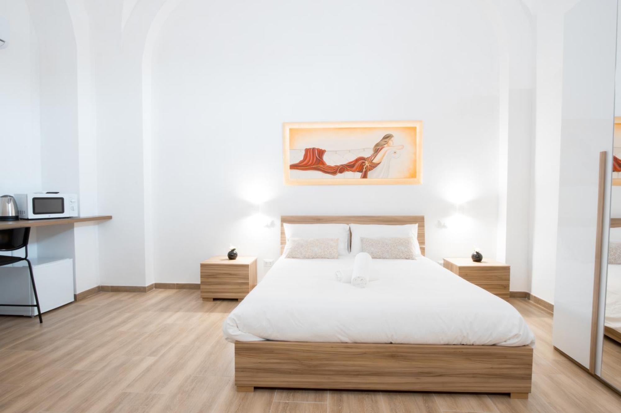 La Pigna Hotel Bari Exterior photo